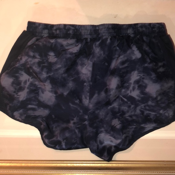 Rebook’s shorts! - Picture 2 of 2